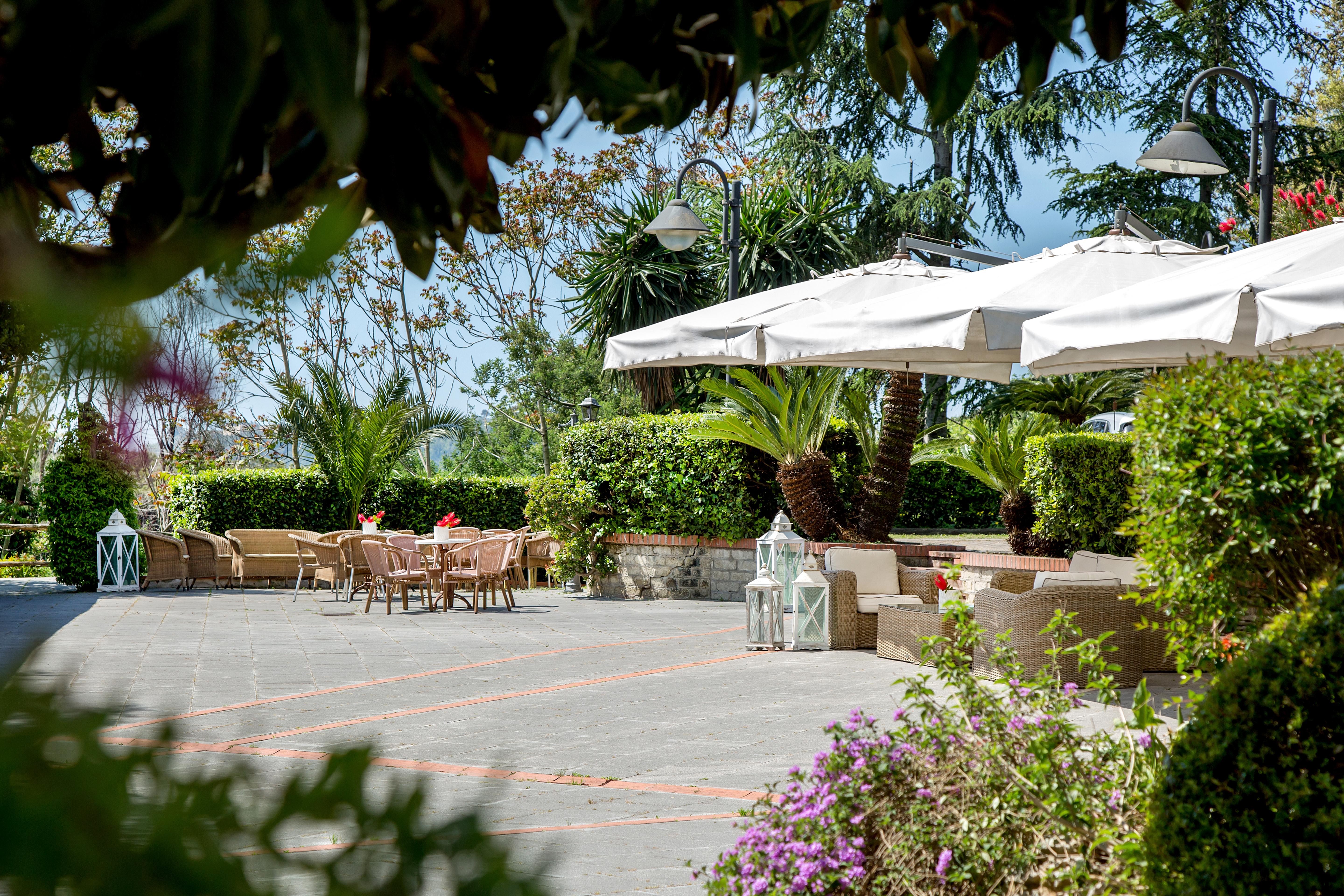 Montespina Park Hotel Naples Exterior photo