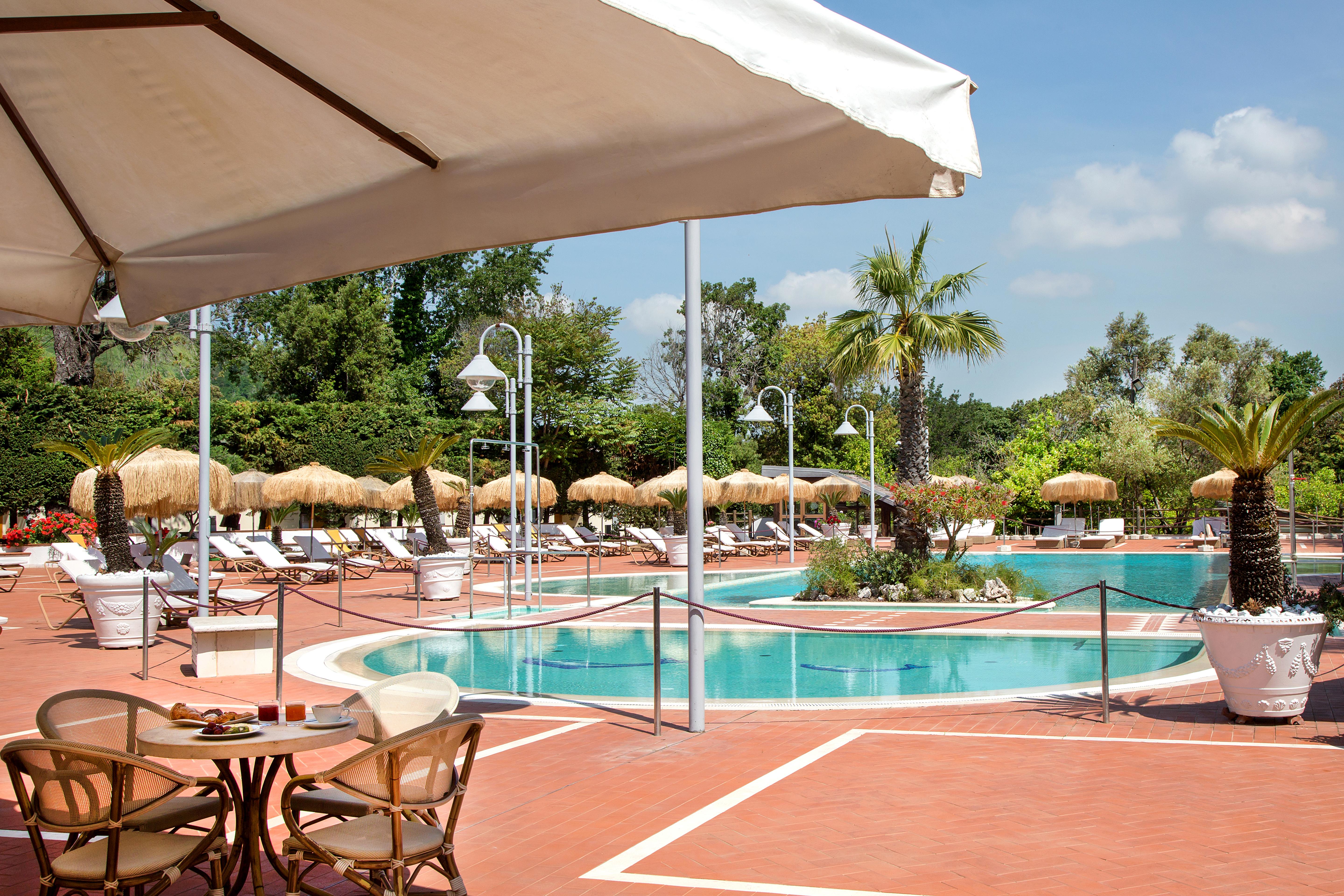 Montespina Park Hotel Naples Exterior photo