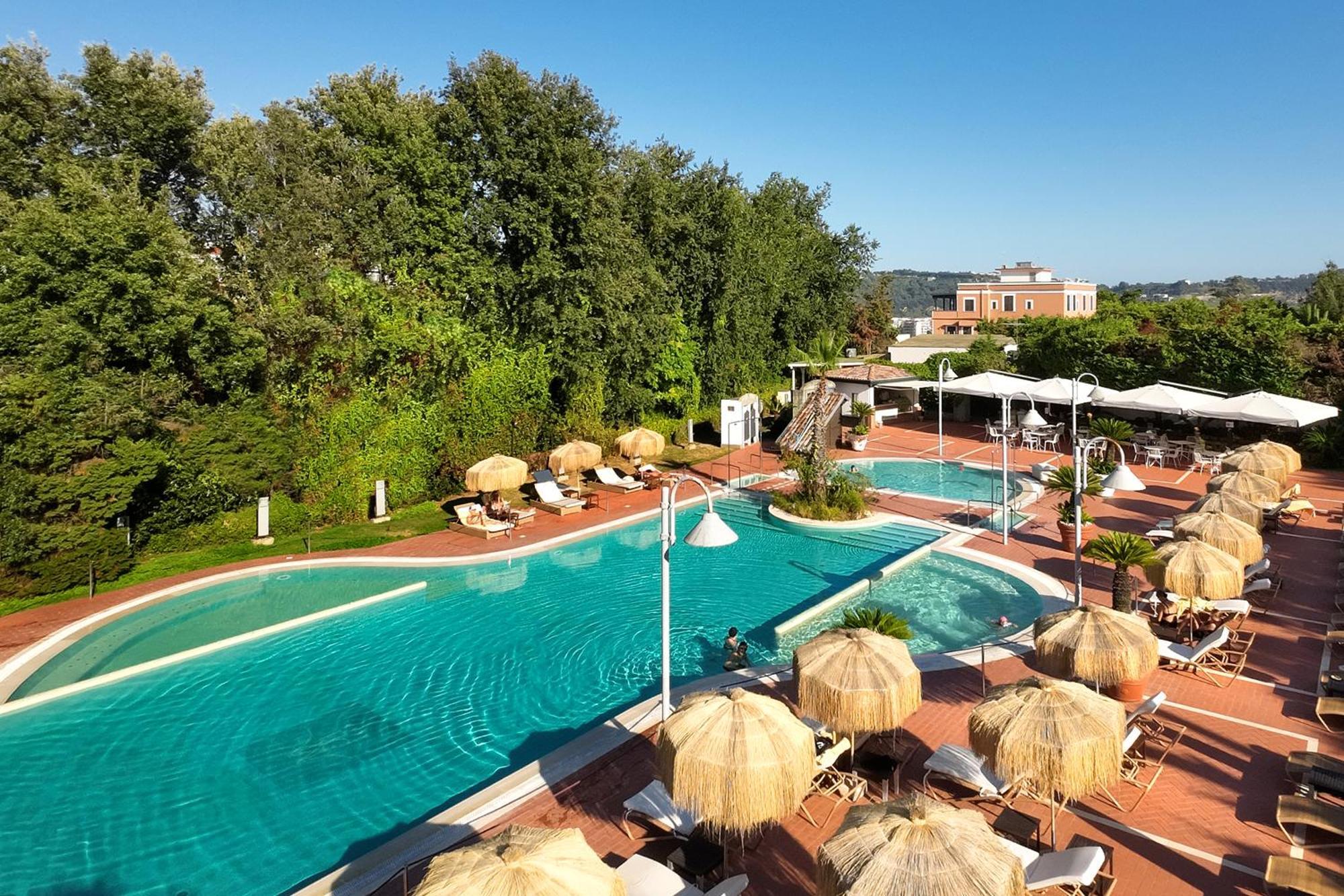 Montespina Park Hotel Naples Exterior photo