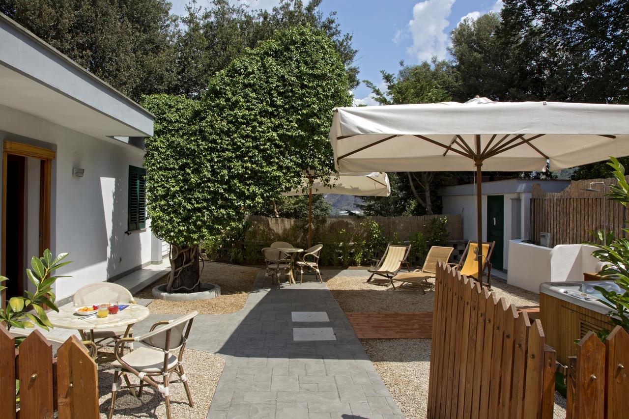 Montespina Park Hotel Naples Exterior photo